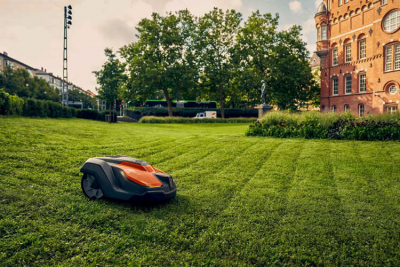 HUSQVARNA FRANCE : Découvrez l&#039;Automower® 520 EPOS, un nouveau de robot de tonte professionnel sans fil pour pelouses de petite surface